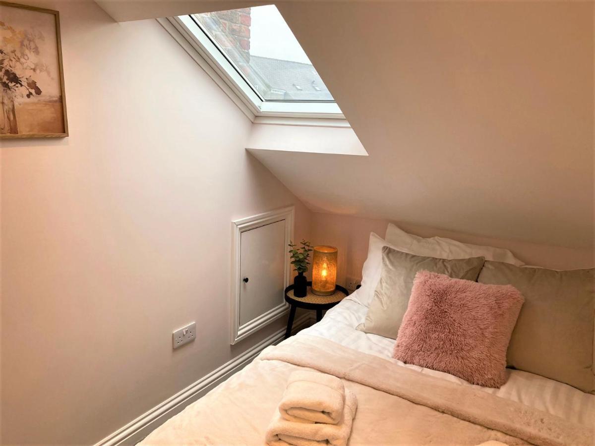 Escape 2 Unwind, Minster Retreat - Sleeps 5 Apartment York Exterior photo